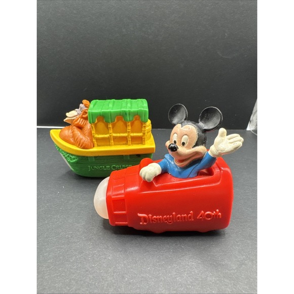 Lot of 2 Disneyland Car View Finders  Mickey‎ Space Mtn King Louie Jungle Cruise - Picture 2 of 16